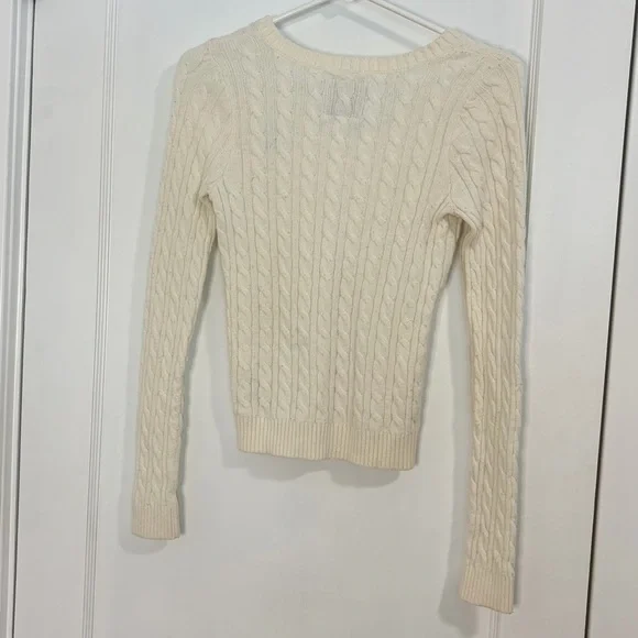 Abercrombie & Fitch cable knit vneck sweater - Picture 13 of 13
